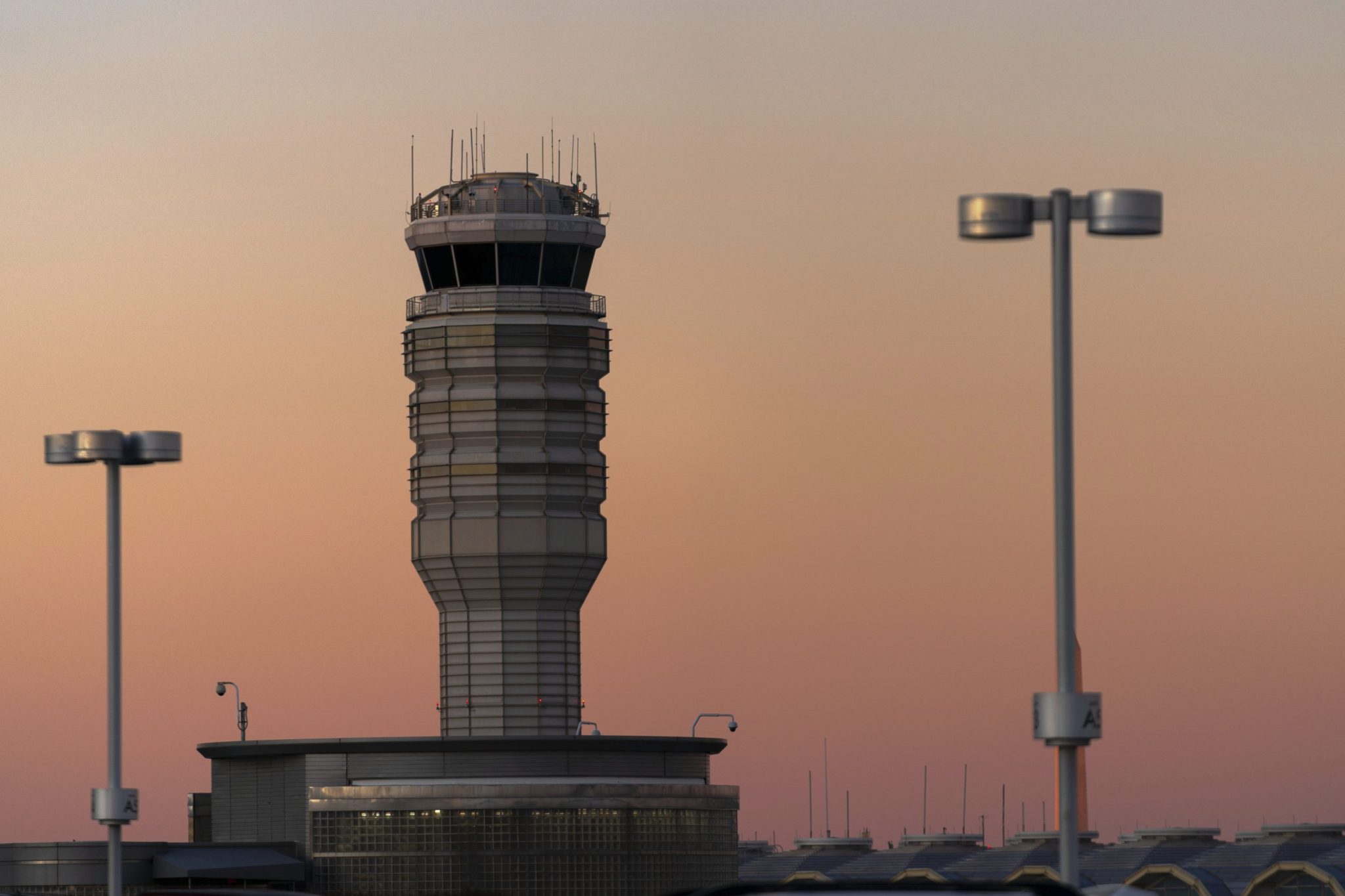 American Airlines plane calls off landing in D.C. to avoid jet taking off in latest airport incident