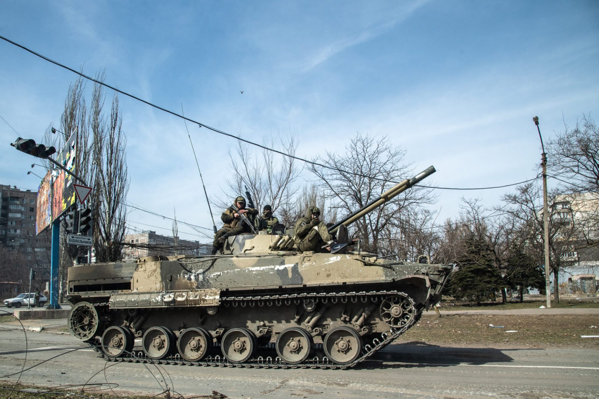 Russia will ‘wage war’ against NATO if the US weakens its support for the alliance, Zelensky warns