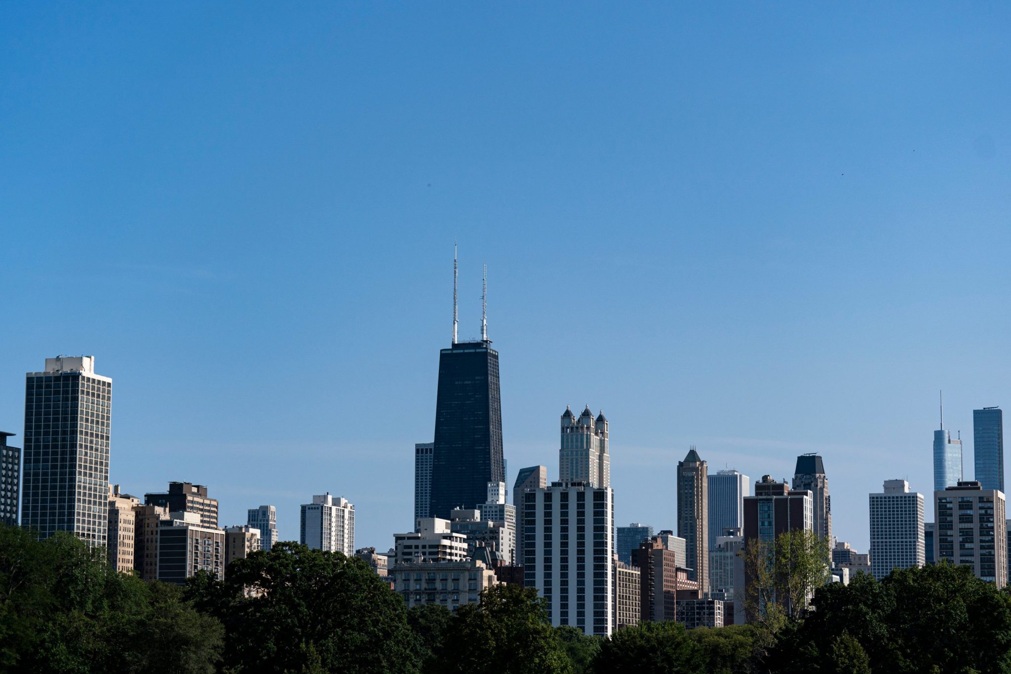 The office apocalypse might finally be over, if signs of life from the world’s largest commercial real estate services company come to fruition