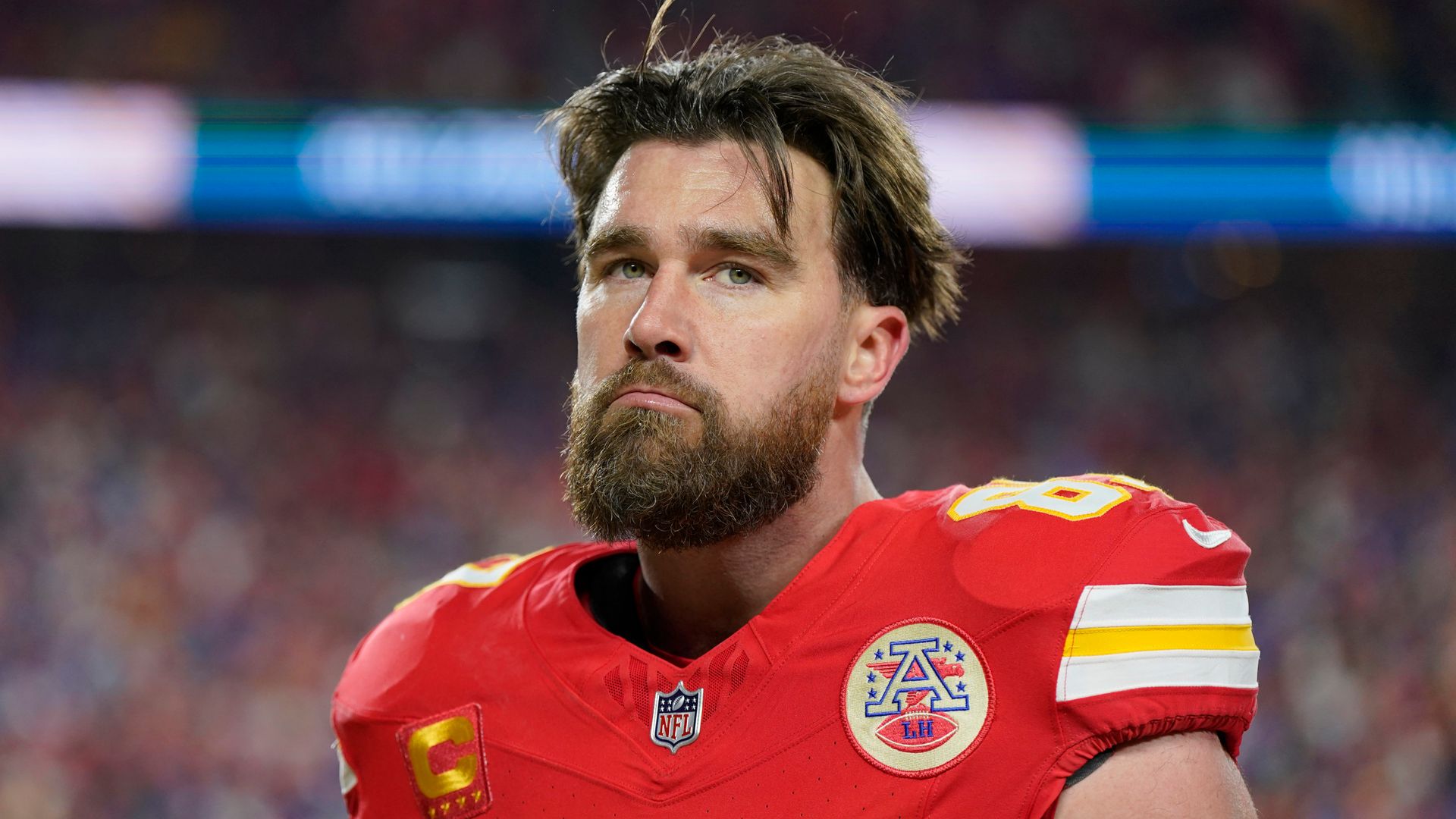 Reynolds' Super Bowl questions: Will Kelce be a factor?