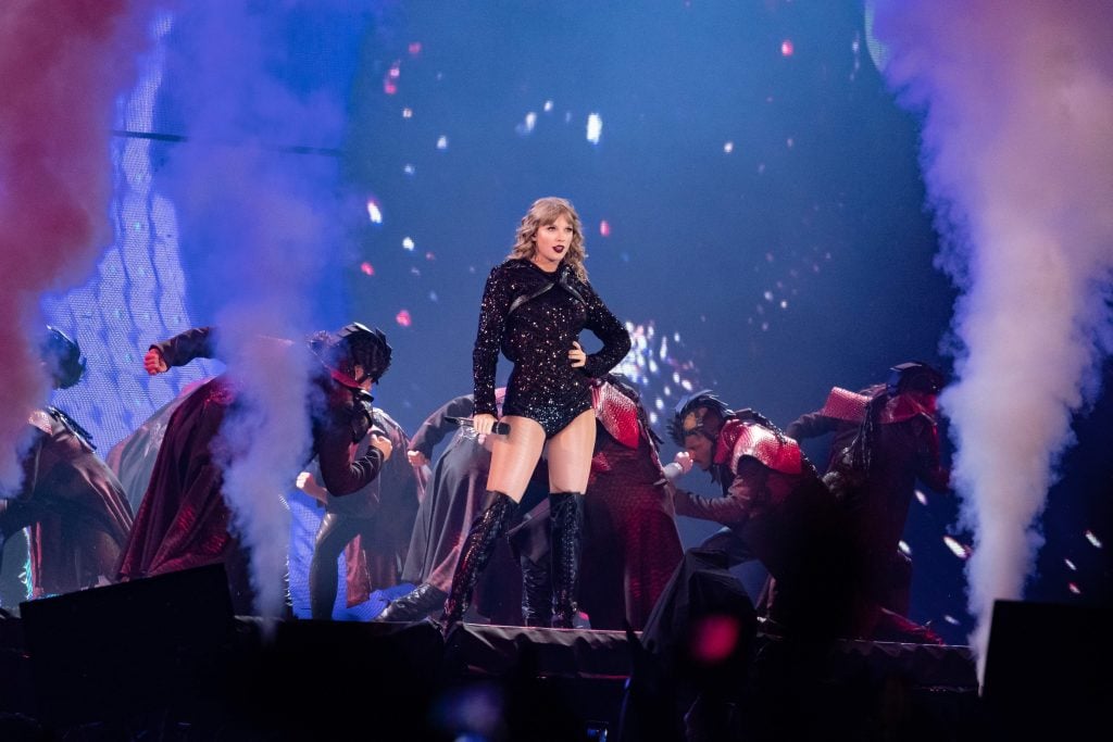 Taylor Swift FINALLY Teases ‘Reputation (Taylor’s Version)’ With Snake …