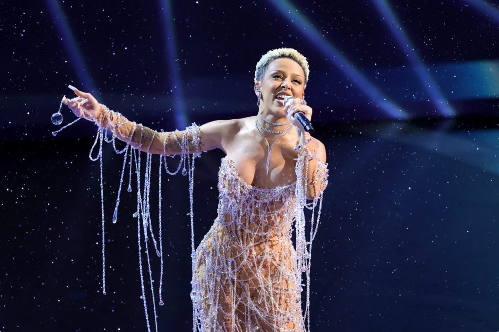 Julia Fox Takes Cue From Bianca Censori, Goes Nearly Nude at Oscars Party