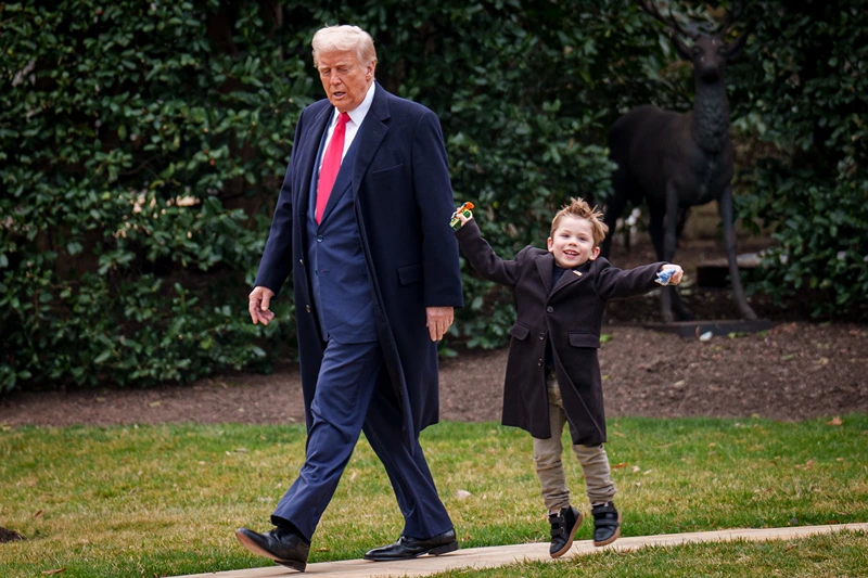 Heartwarming Moment Of Trump With Musk’s Son ‘Lil X’ Goes Viral